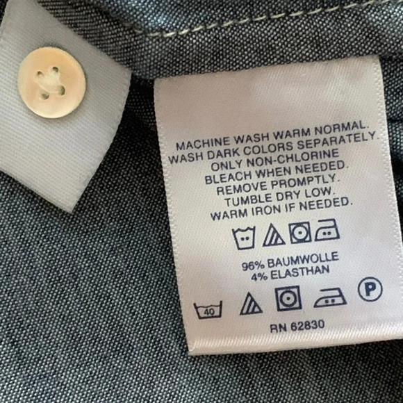 **NEW LANDS’END Half Button Down Chambray Shirt - Picture 7 of 7